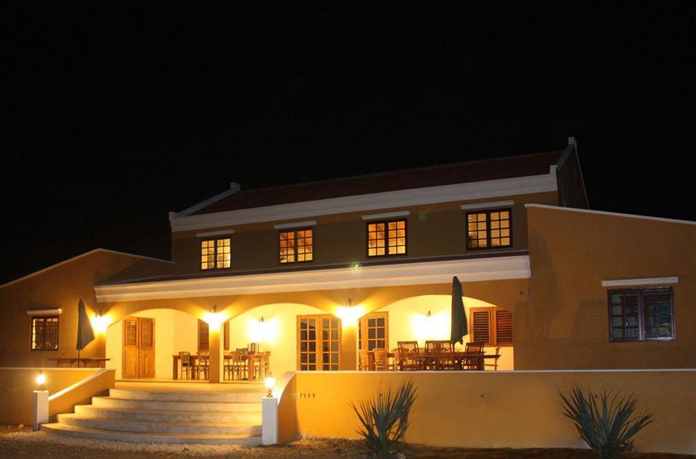 Wanapa Lodge Bonaire Bagian luar foto