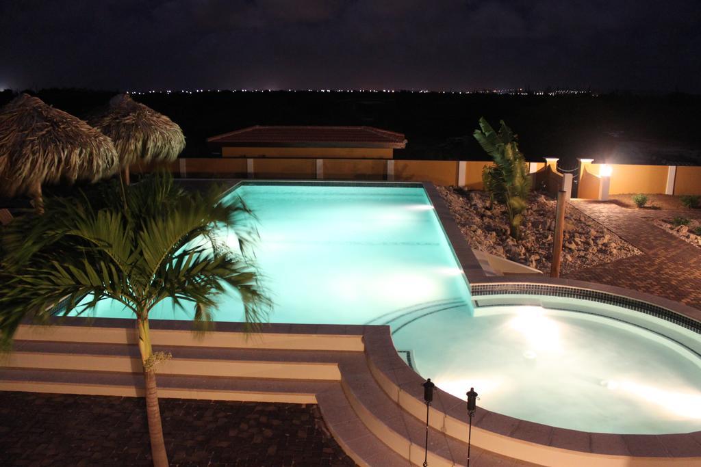 Wanapa Lodge Bonaire Bagian luar foto