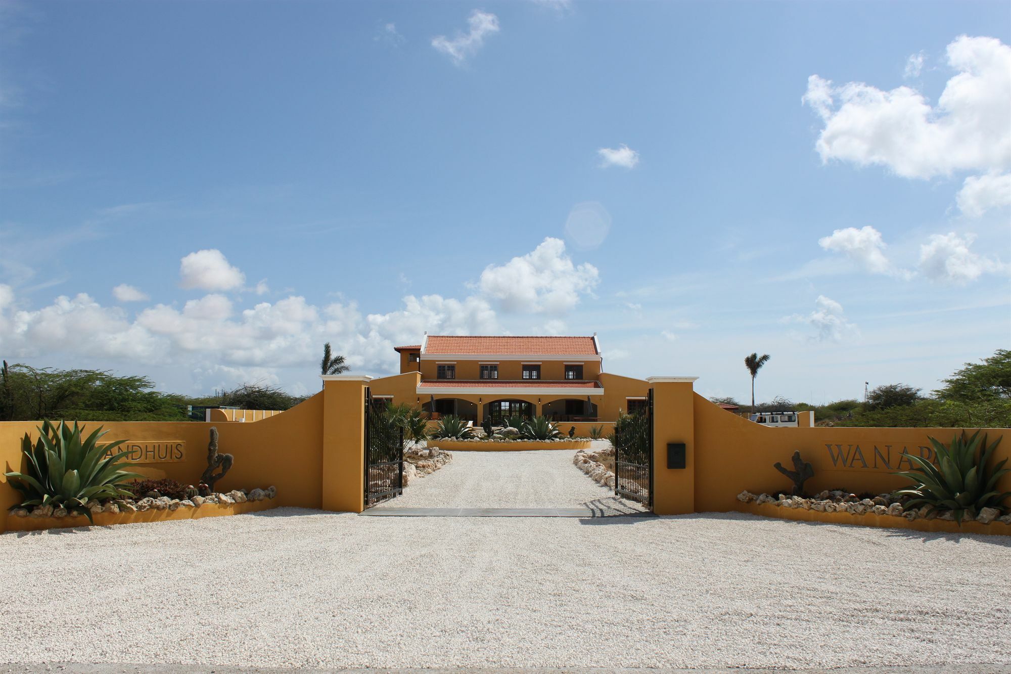 Wanapa Lodge Bonaire Bagian luar foto